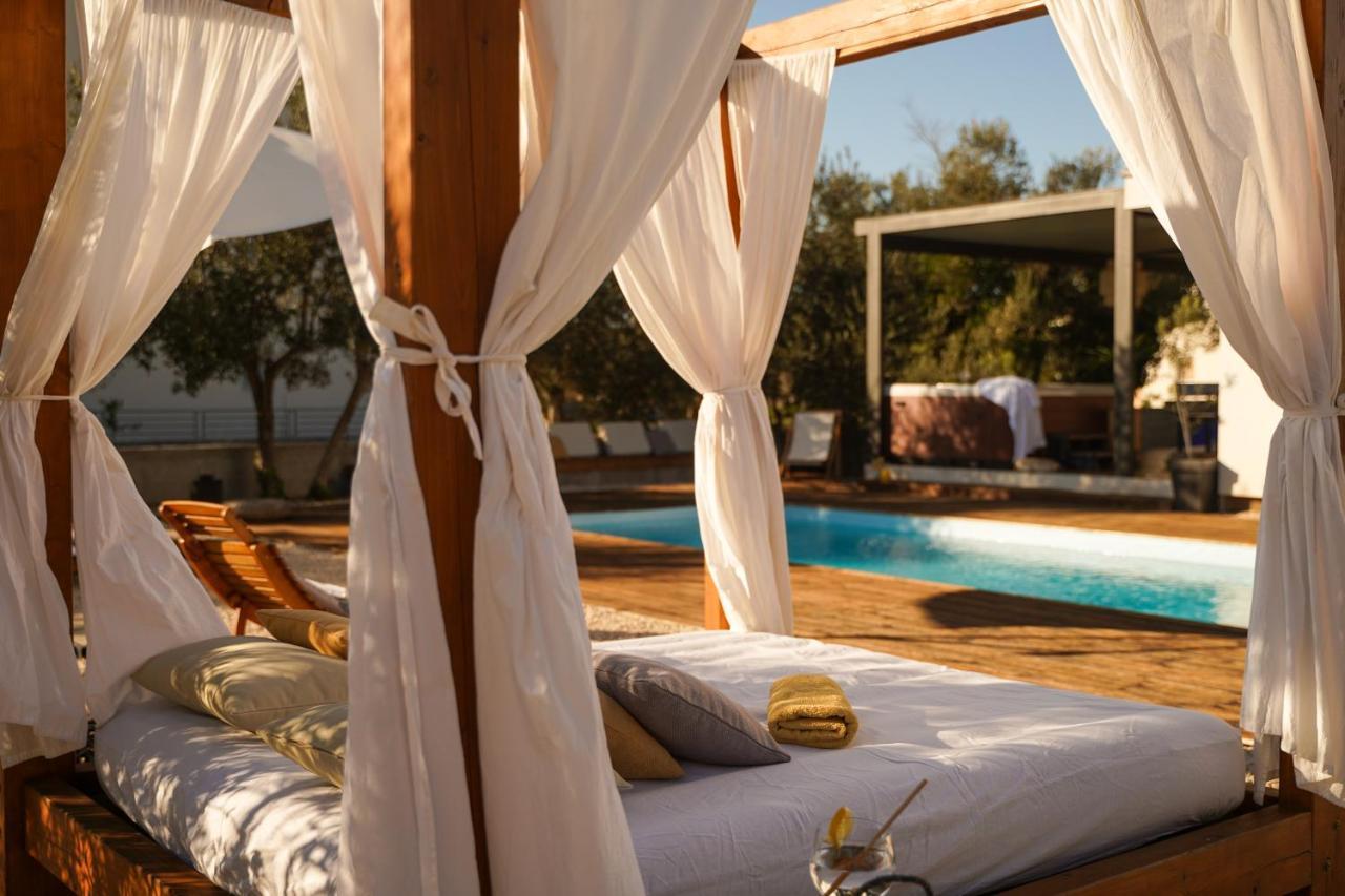 Villa Suncica With Heated Pool, Jacuzzi And Bikes Near Zadar Сукошан Экстерьер фото