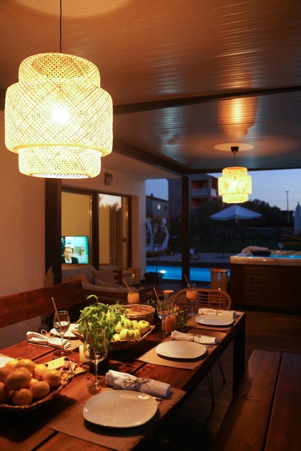 Villa Suncica With Heated Pool, Jacuzzi And Bikes Near Zadar Сукошан Экстерьер фото