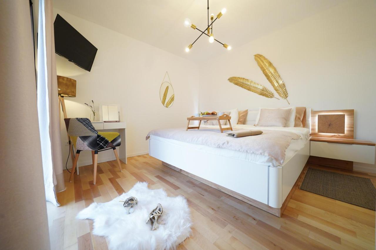 Villa Suncica With Heated Pool, Jacuzzi And Bikes Near Zadar Сукошан Экстерьер фото