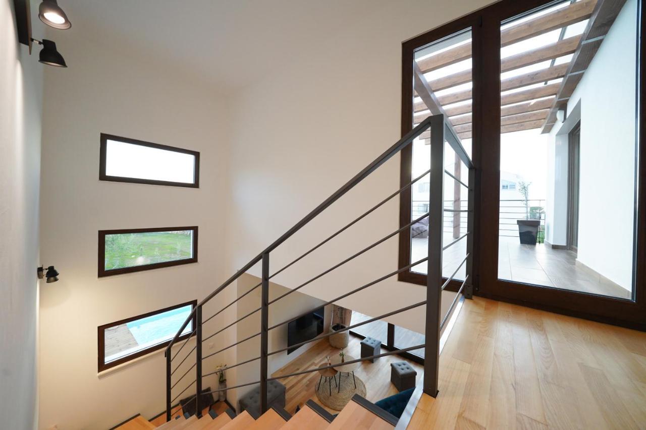 Villa Suncica With Heated Pool, Jacuzzi And Bikes Near Zadar Сукошан Экстерьер фото